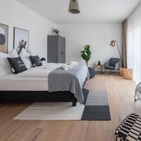 Limehome Frankfurt Gutleutstrasse - Digital Access Франкфурт-на-Майні Екстер'єр фото